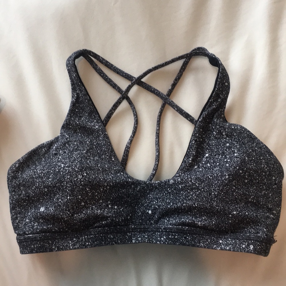 lululemon sports bra: bundle 2 or more get 10% off